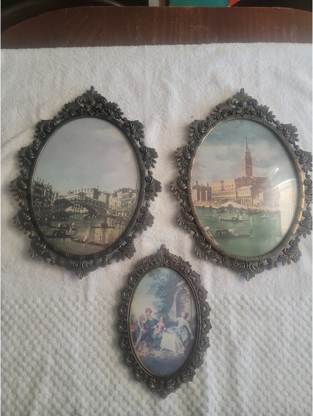 3 RARE Antique Ornate Brass Metal Frame Victorian Picture Bubbl Glass Original